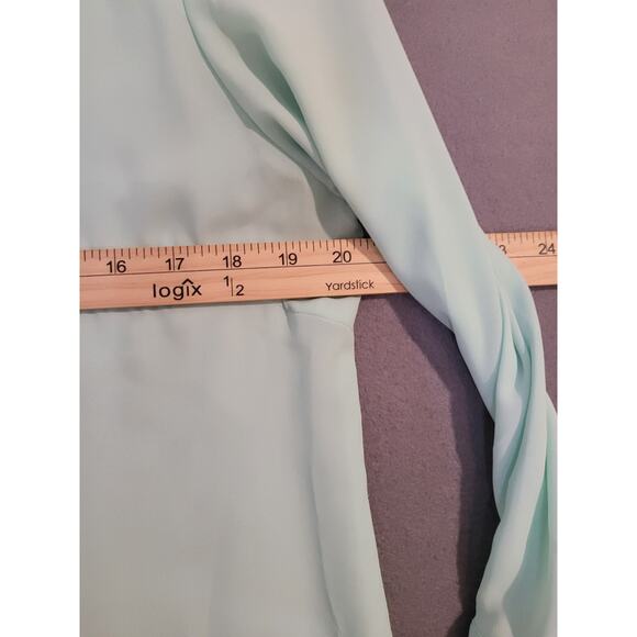 BONGO Mint Green Blouse Top L Shoulder Cut Out Front Zip Pullover EUC - Picture 4 of 8
